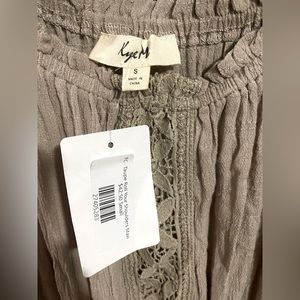 Beautiful Maxi perfect for fall weather